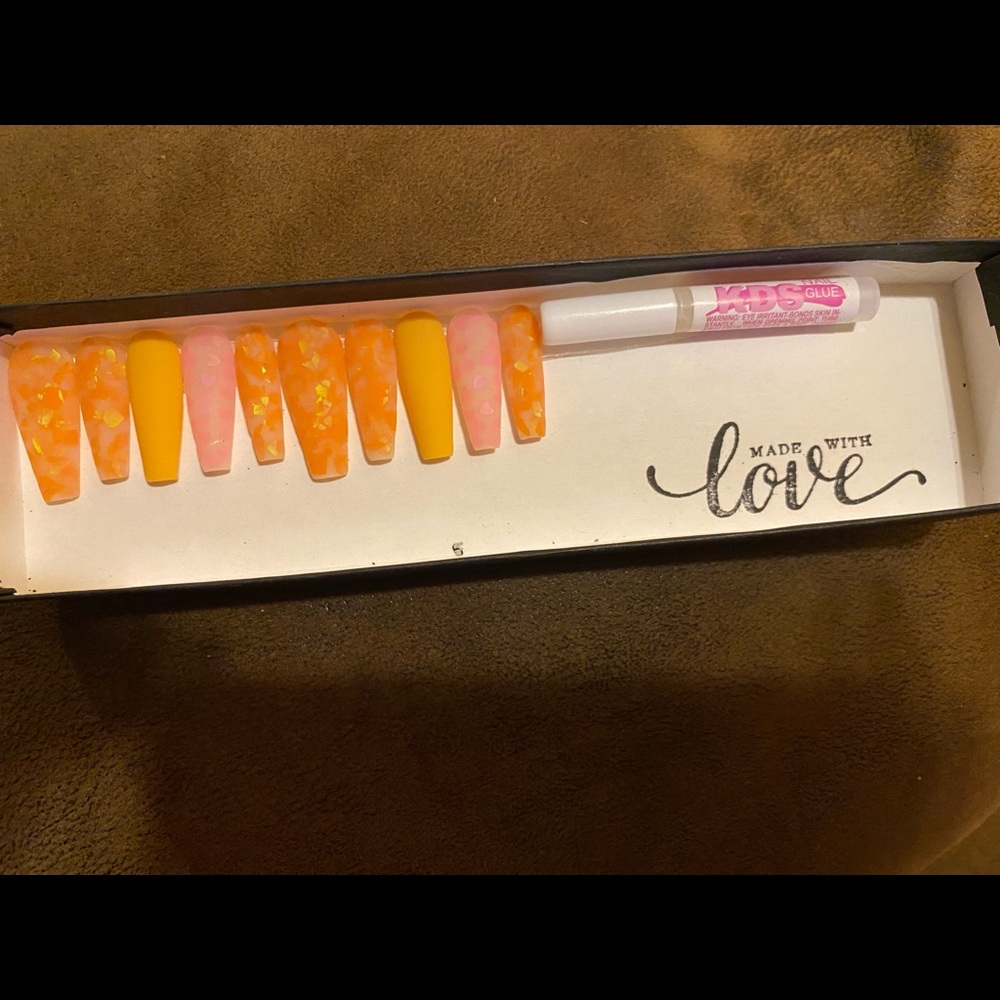 Press On Nails